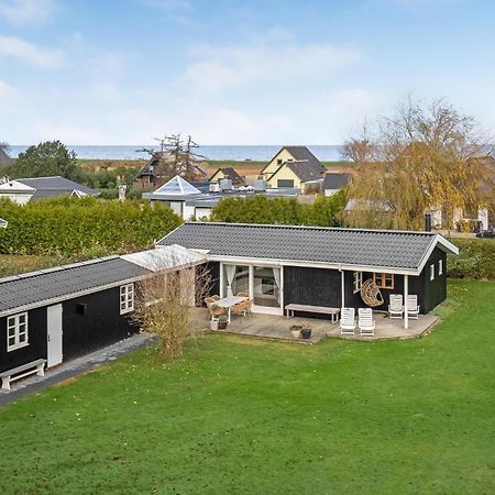 Lovely Home In Otterup With Kitchen Buitenkant foto