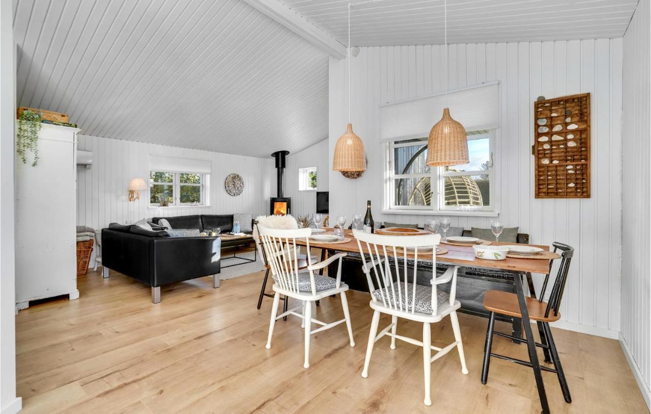 Lovely Home In Otterup With Kitchen Buitenkant foto