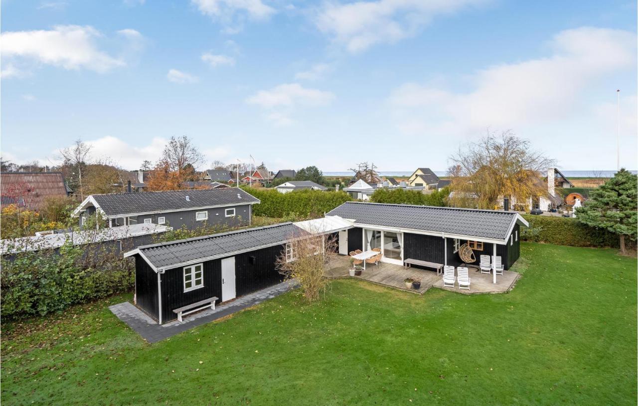 Lovely Home In Otterup With Kitchen Buitenkant foto
