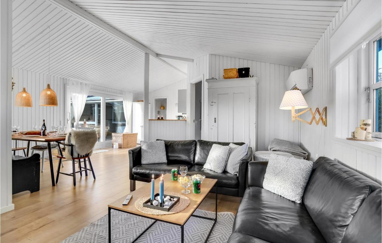 Lovely Home In Otterup With Kitchen Buitenkant foto